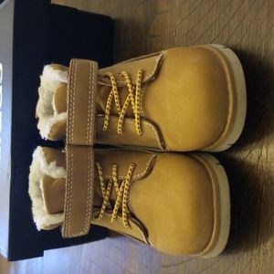 Toddler's boots